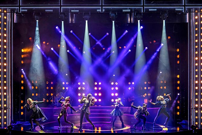 Six The Musical on Broadway Ticket - SIX on Broadway: Pop Music History in About 80 Minutes