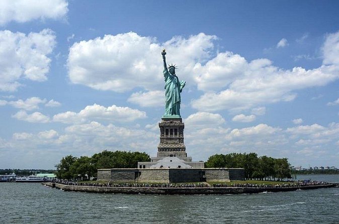 Statue of Liberty 60-Minute Sightseeing Cruise - Flexible Departure - Boat Comfort, Crowd Level, and Crew Help