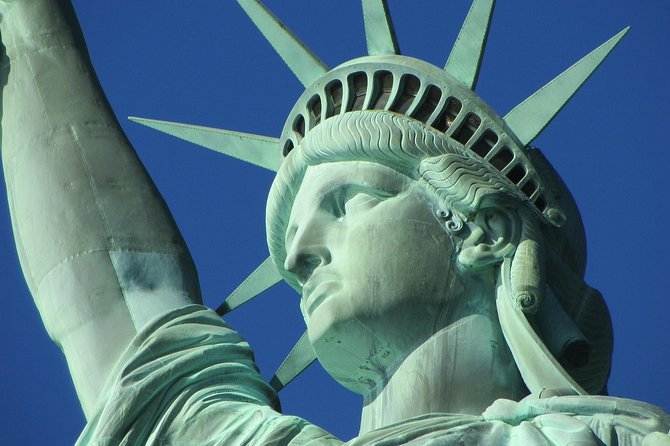 Statue of Liberty and Ellis Island 60 Minute sightseeing Cruise - Inside Comfort, Sound Levels, and Crowd Control