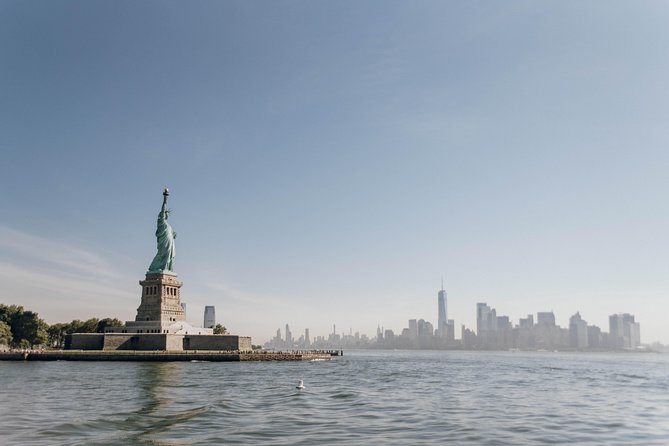Statue of Liberty and Ellis Island Guided Tour with Ferry - Choosing the 2-hour Express vs the full 4-hour version