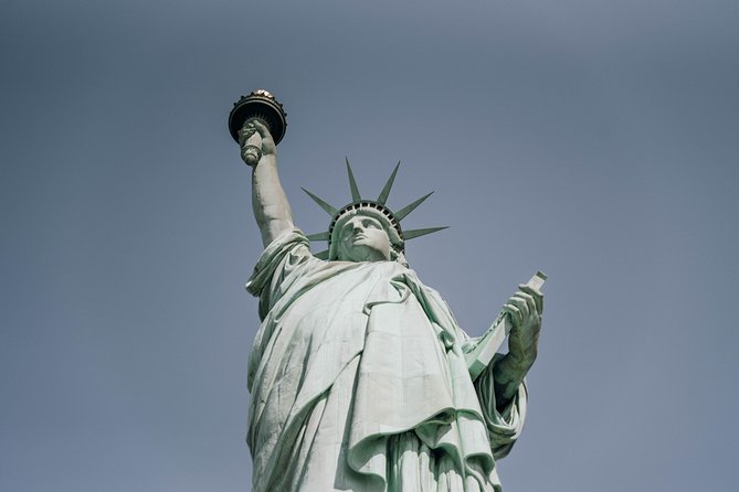 Statue of Liberty and Ellis Island Guided Tour with Ferry - Meeting at 1 Bowling Green, and how to avoid the common mix-up