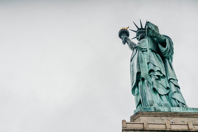 Statue of Liberty and Ellis Island Tour: All Options - Ellis Island National Museum: What You Get With the Comprehensive Option