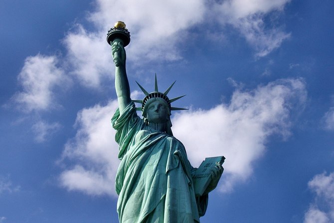 Statue of Liberty and Manhattan Skyline Sightseeing Cruise - Optional add-ons: One World Observatory and the 9/11 Museum