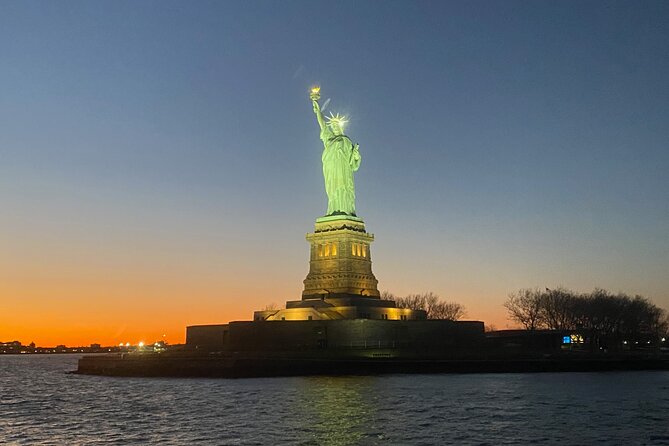 Statue of Liberty Ellis Island Cruise with One World Trade Ticket - What You See From the Water, Stop by Stop