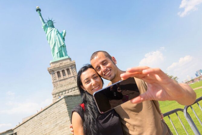 Statue of Liberty, Ellis Island Pre-Ferry tour - Getting to Liberty Island: what you actually get
