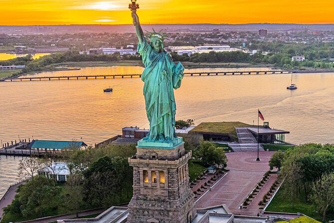 Statue Of Liberty & Ellis Island Skip The Queue Audio Guide Tour - Price and value: is about $101 per person worth it?