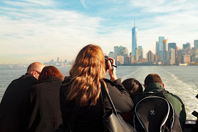 Statue of Liberty Express: Museum, Statue Grounds, Battery Park - The guide experience: what good feels like on this tour