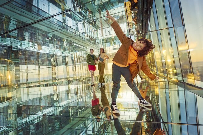 SUMMIT One Vanderbilt Skip-the-Line Premium Experience with Tour - The complimentary digital photo package, and how to use it smart