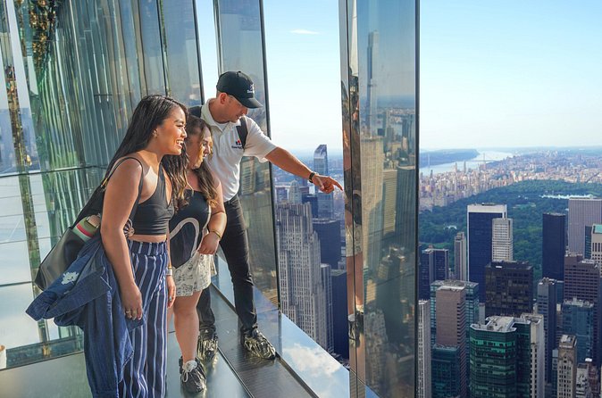 SUMMIT One Vanderbilt with Grand Central Terminal Tour - SUMMIT One Vanderbilt: glass floors and 360 skyline views from 1,100 feet up
