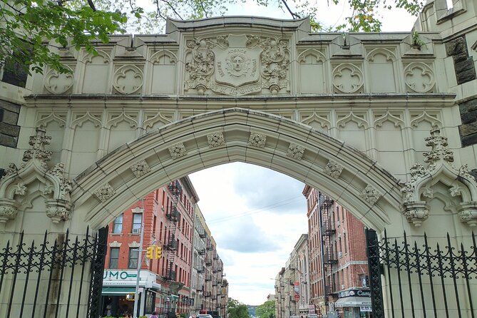 Sunday Walking Tour and Gospel in West Harlem - Meeting point at 145th Street, and why the timing matters