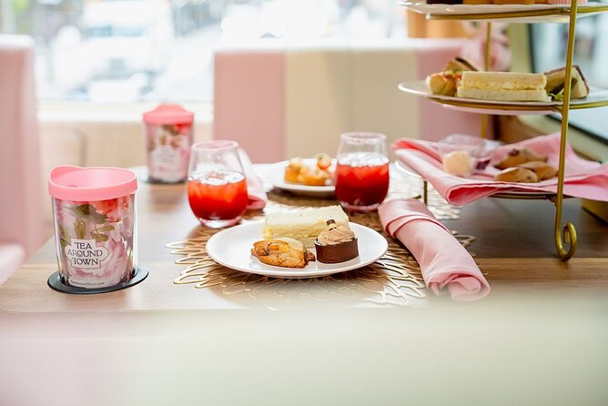 Tea Around Town® NYC: Mobile Tea Room Experience - Onboard Service, Comfort, and the Common Real-World Issues
