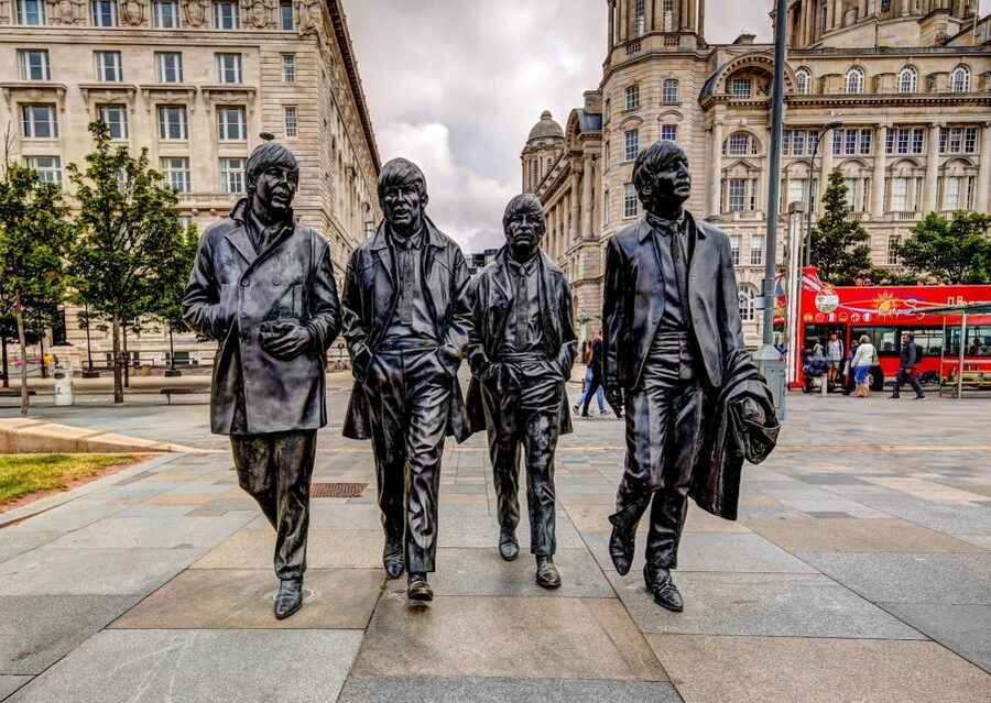 The Beatles in NYC Private Walking Tour - Understanding the assassination segment without getting lost in rumor