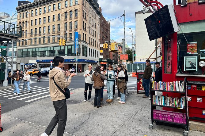 The Chinatown, Little Italy, Food Tour - Two hours of Chinatown and Little Italy, with food you control