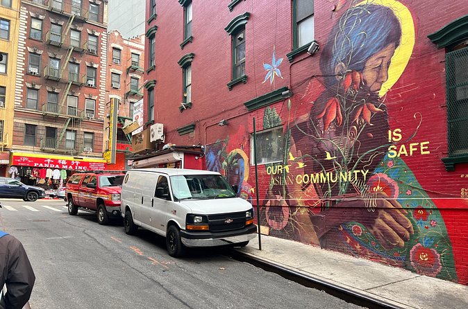 The Chinatown, Little Italy, Food Tour - Nolita and pizza by the slice, plus a quick lesson on the name