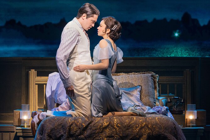 The Great Gatsby on Broadway Ticket - Who should book this Great Gatsby Broadway ticket?