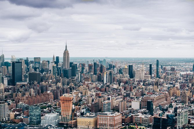 The Manhattan Helicopter Tour of New York - The pilot commentary: how it turns views into understanding