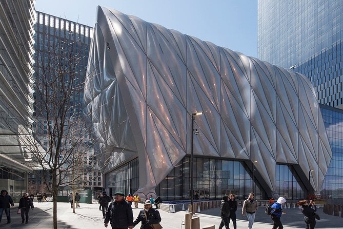 The Story of the High Line Elevated Park and Hudson Yards - When to do it: before your High Line walk or after for a sharper memory