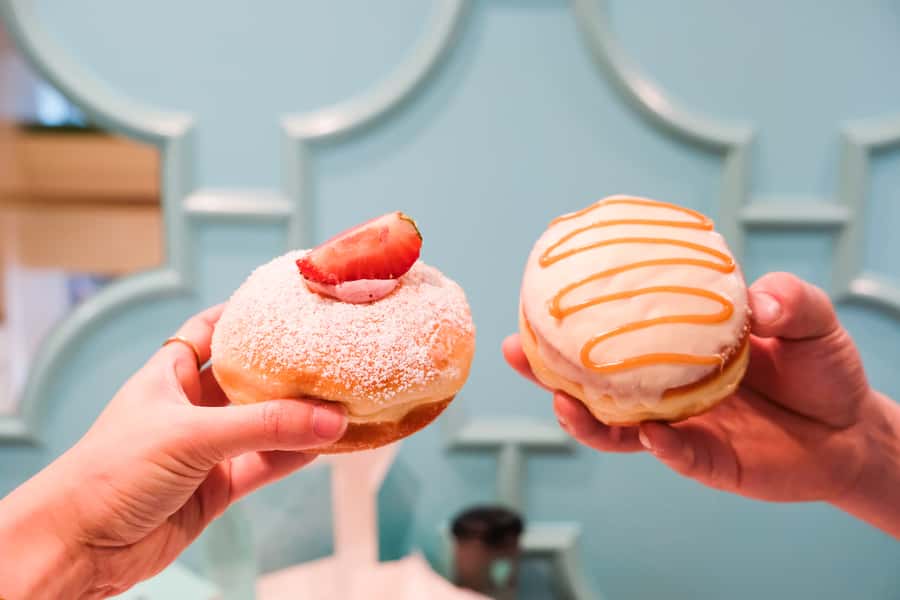 Times Square Donut Adventure by Underground Donut Tour - Why Times Square works better with a guide