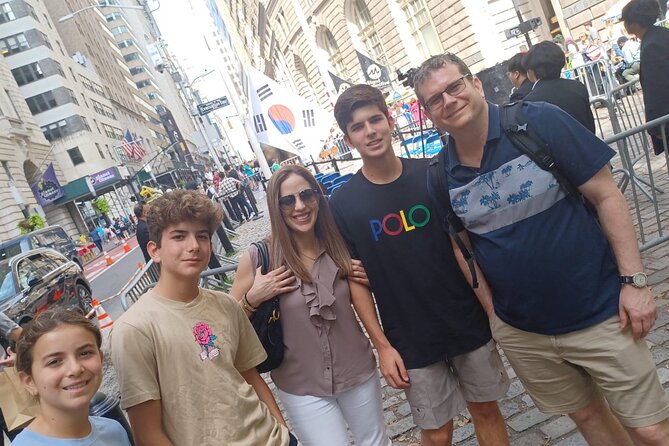 Top Rated Luxury Private VIP Tour by vehicle, Select 3 or 5 hours - SoHo and the Meatpacking District: cast-iron style and High Line-adjacent cool