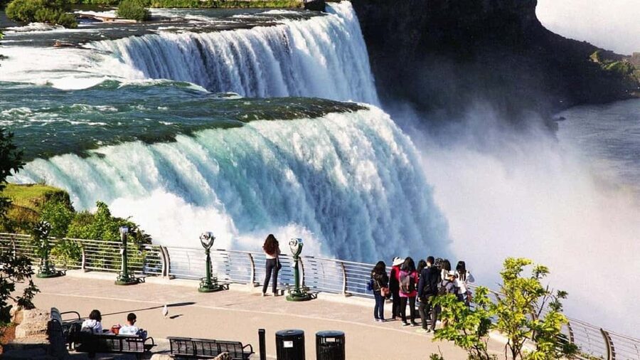 Toronto, Niagara Falls & Thousand Islands 3-day Tour from NY - Comfort, Pacing, and Food Stops: What Matters on a Long Road Trip