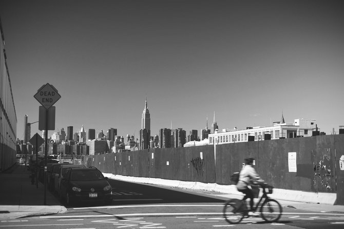 Unlimited Biking Central Park Bike Rental in NYC (1 hour - 1 day) - Conservatory Garden and Belvedere Castle: classic park scenery on wheels
