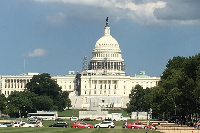 Washington DC and Monuments Day Tour from New York - Veterans Memorial Park: walking the key panels and moments