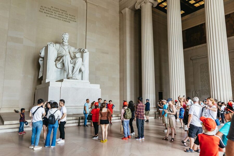 Washington DC Day Trip by Bus from New York City - Getting started: the NYC meeting point and the ride down