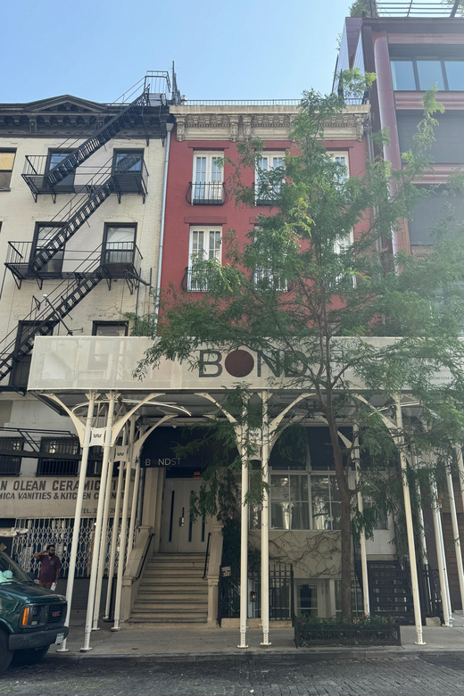 Welcome to New York: A Tour of Taylor Swift Hotspots - Washington Square Park, a classic NYC pause in the middle of it all