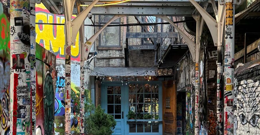 Welcome to New York: A Tour of Taylor Swift Hotspots - Wrapping up at the High Line, where the city looks forward