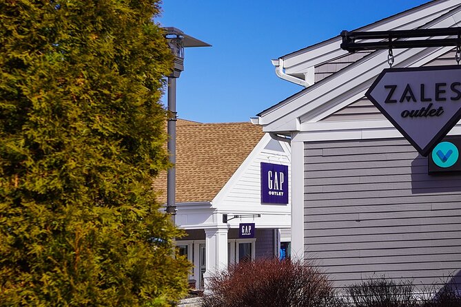 Woodbury Common Premium Outlets Shopping Tour from Midtown - The Main Stop at Woodbury Common: How to Structure Your Shopping Time