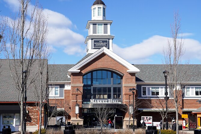 Woodbury Common Premium Outlets Shopping Tour from Midtown - The Coach Ride: Reserved Seats and Real-Life Comfort